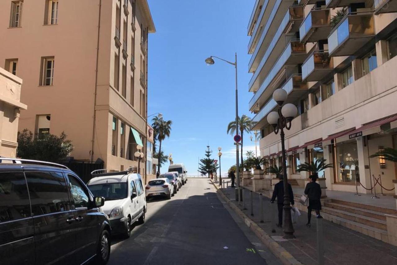 Centre Promenade With Terrace Next To The Sea In The Pedestrian Area Daire Nice Dış mekan fotoğraf